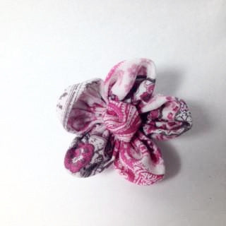 Unisex Pedal Lapel Pin ~pink white and grey paisley-with pink white and grey paisley middle