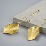 Vintage Lux 18K Gold Elegant Autumn Leaf Earrings